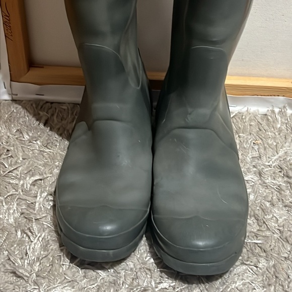 -Hunter Grey Tall Rain Boots - Picture 11 of 16